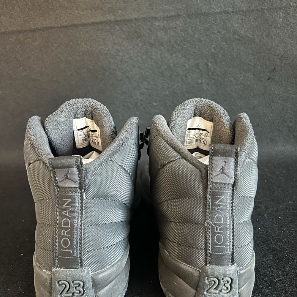 Nike Air Jordan 12 Retro GS Winterized Triple Black 2018 BQ6852-001 Size 7 Y - Picture 3 of 5